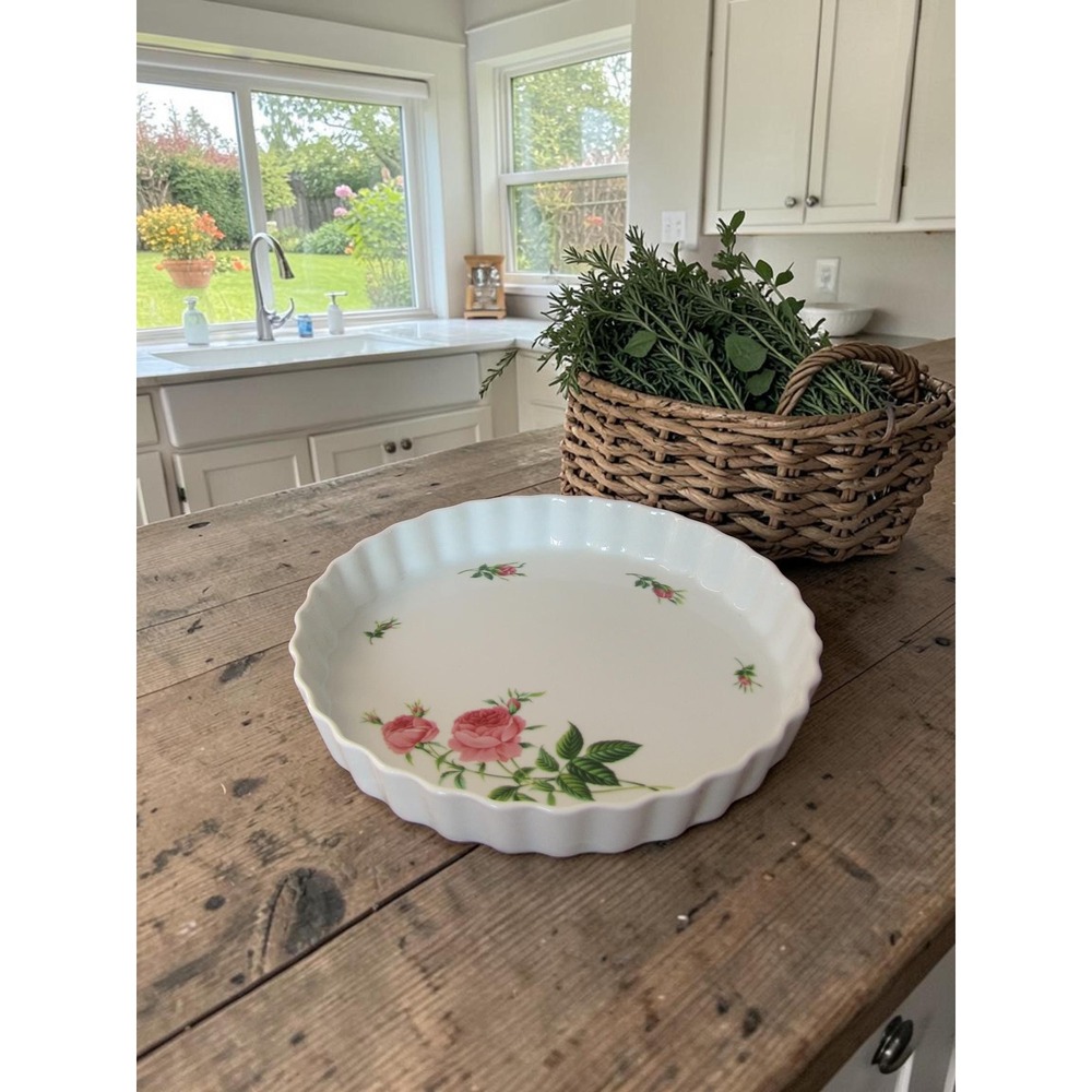 Vintage Christine Holm Stoneware Pie Plate - Floral Quiche Dish Cottage Kitchen